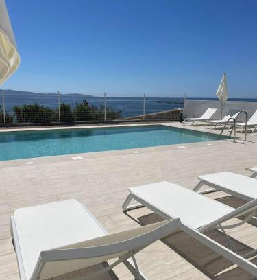Ajaccio Apartamento | Appartement de luxe type 4 Eden Suite Sanguinaires vue mer avec piscine chauffée résidence Ajaccio