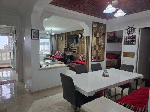 El Jadida Apartamento | Appartement Deauville Plage