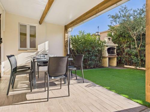 Marseillan Plage Apartamento | Appartement duplex climatisé avec terrasse, 1 chambre, parking privé, proche plage - FR-1-326-559