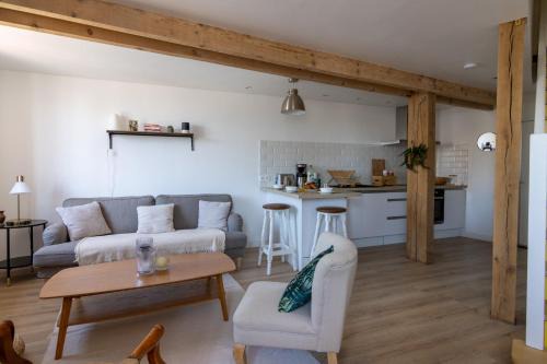 Saumur Apartamento | APPARTEMENT DUPLEX SAUMUR CENTRE, refait à neuf, à proximité du château