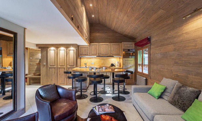 Meribel Village Apartamento | Appartement Duplex Ski aux Pieds, Cheminée, Piscine et Spa, Méribel Village - FR-1-566-35