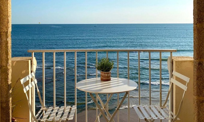 Les Sables d'Olonne Apartamento | Appartement en front de mer avec vue imprenable sur la grande plage des Sables d'Olonne