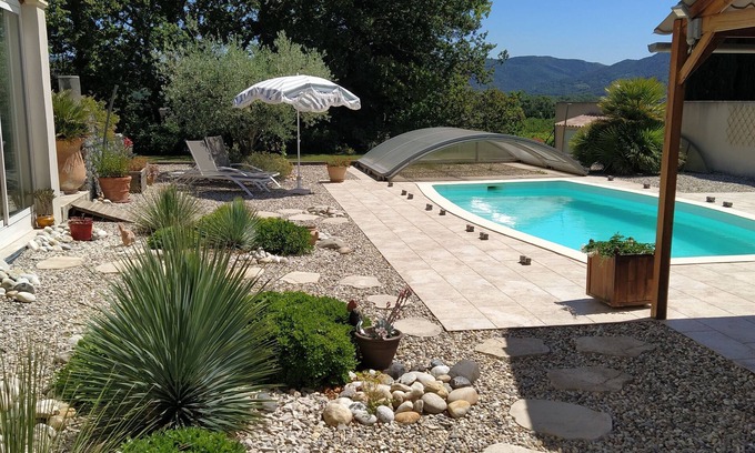 Vaison-la-Romaine Apartamento | Appartement en Rez-de-jardin en Campagne Mais à 300m des Commerces