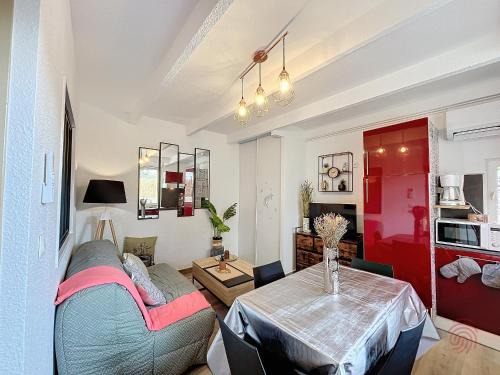 Lamalou-les-Bains Apartamento | Appartement F2 Climatisé avec Terrasse à 100m des Thermes et du Centre de Lamalou-les-Bains - FR-1-451-201
