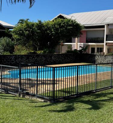 Saint-Andre Apartamento | Appartement F2 résidence calme avec piscine SAINT-ANDRE