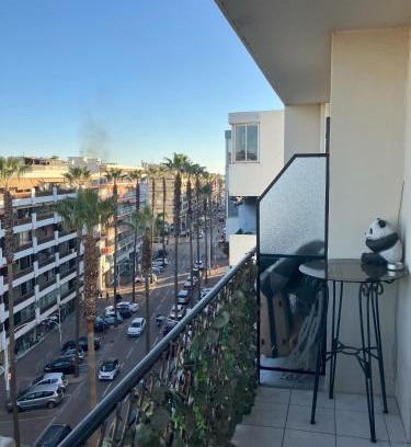 Cros-de-Cagnes Apartamento | Appartement F3 proche de la mer