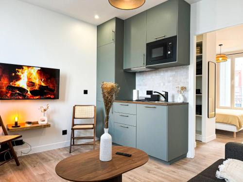 Republique–Point-du-Jour Apartamento | Appartement Bien Équipé dans un Quartier Prisé