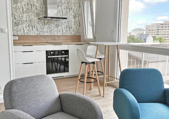 Cherbourg-en-Cotentin Apartamento | Appartement lumineux avec balcon et parking