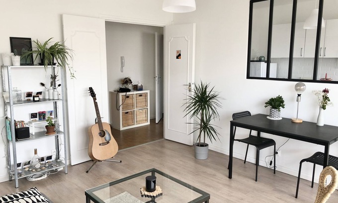 Fontenay-aux-Roses Apartamento | Appartement Cosy Avec vue et Long Balcon
