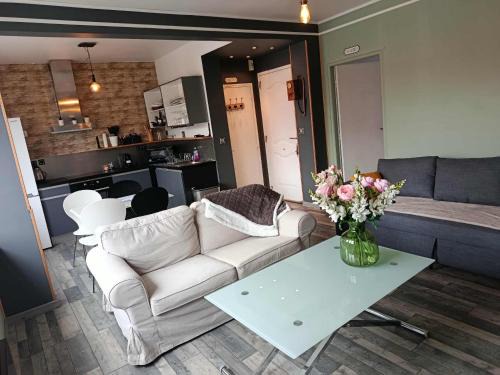 La Celle-sous-Gouzon Apartamento | Appartement MODERNE ET RENOVE Capacité 4 personnes, 1 chambre, Terrasse in Dunkerque