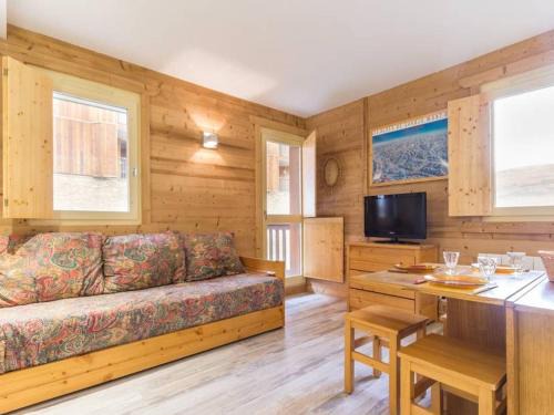 Montchavin Apartamento | Appartement rénové proche Paradisio, 200m des pistes, balcon, TV - FR-1-181-2831