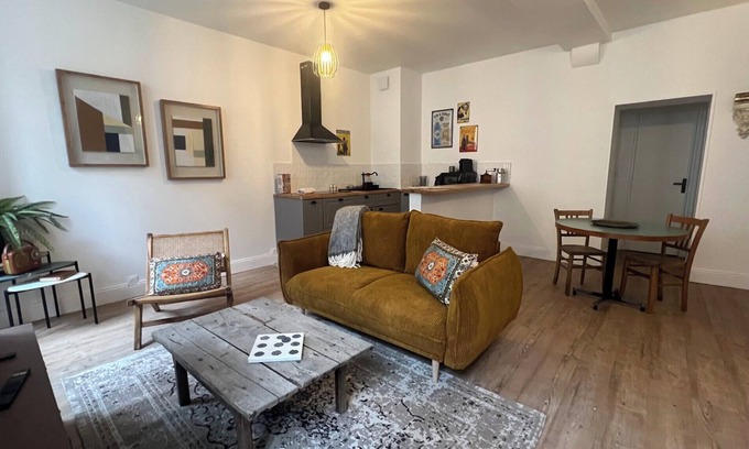 Mortagne-au-Perche Apartamento | Appartement « La Caresse de l’Amarante »
