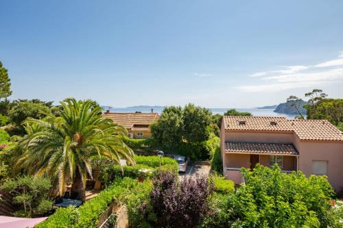 Rayol-Canadel-sur-Mer Apartamento | Appartement Rayol-Évasion vue mer - Welkeys