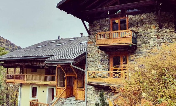 Sainte-Foy-Tarentaise Apartamento | Appartement Marquise de 110m2 avec vue et sauna à 10 min des pistes