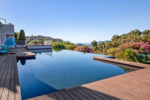 Mandelieu-La-Napoule Apartamento | Appartement Grand Duc - Welkeys