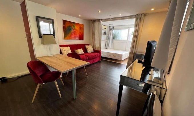 Toulouse North Apartamento | Appartement grand studio avec parking