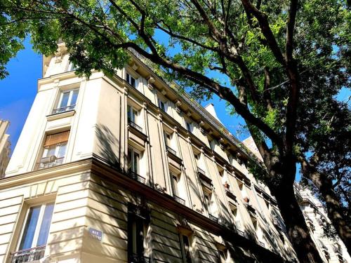 Clignancourt Apartamento | Appartement Haussmanien au coeur du village Montmartre !