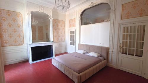 Beziers City Centre Apartamento | Appartement Haussmannien face aux halles