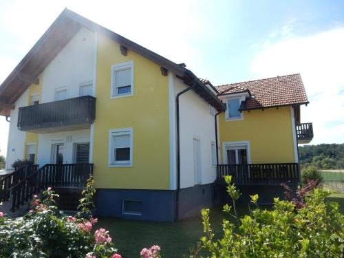 Lutzmannsburg Apartamento | Appartement Huber