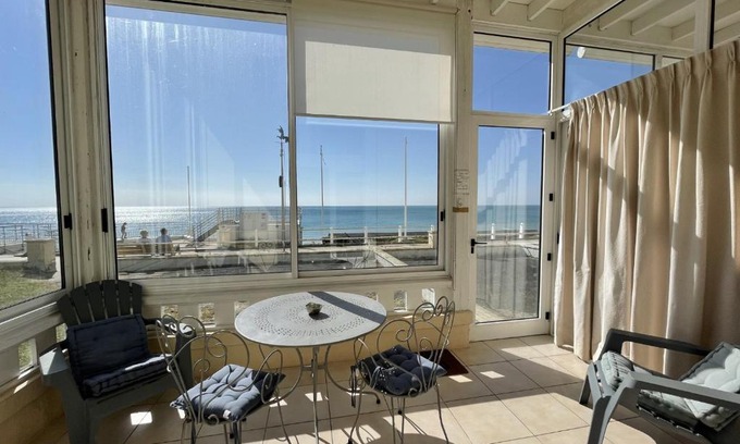Jullouville Apartamento | Appartement Jullouville, 2 pièces, 5 personnes - FR-1-361-48