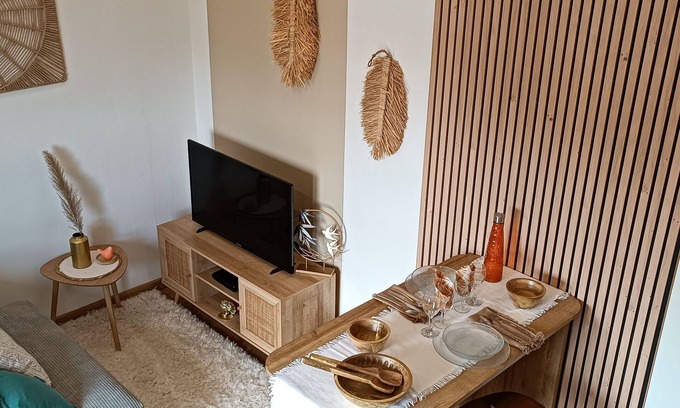 Le Tampon Apartamento | Appartement Le Champ D'elle, T2 Cozy de 33 m², Idéalement Situé au Tampon 14ème