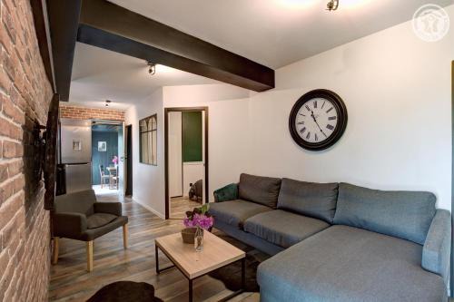 Saint-Genest-Lerpt Apartamento | Appartement le Gaga Château Philip