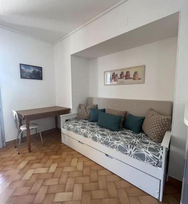 Le Poet-Laval Apartamento | Appartement les Mésanges en rez de jardin -terrasse-2 chambres-parking