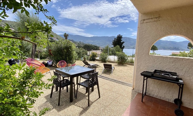 Tiuccia Apartamento | Appartement les Marines, Accès Plage à Pied. Vue Mer. Grande Terrasse