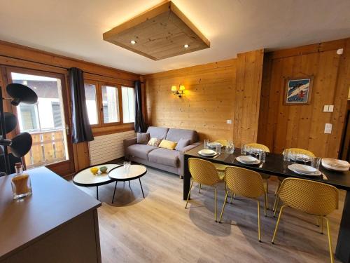 Les Gets Apartamento | Appartement lumineux 6 pers, balcon, au cœur des Gets, proche pistes et commerces - FR-1-598-76