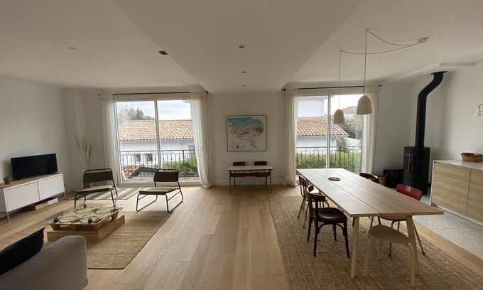 Ahetze Apartamento | Appartement Lumineux Entre Océan et Campagne Basque - Jardin Privatif