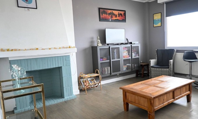 Malo-les-Bains Apartamento | Appartement Lumineux, Calme et Spacieux Situé Face à la mer