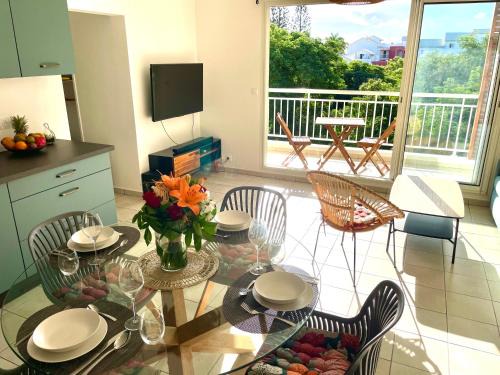 Centre-Ville Apartamento | Appartement lumineux rénové à neuf