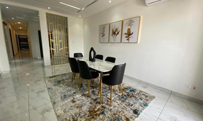 Point E Apartamento | Appartement meublé à louer