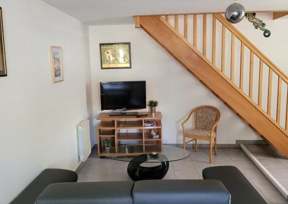 Baume-les-Dames Apartamento | Appartement meublé Duplex T3.