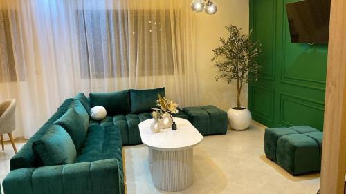 La Ville Haute Apartamento | Appartement Moderne Vert