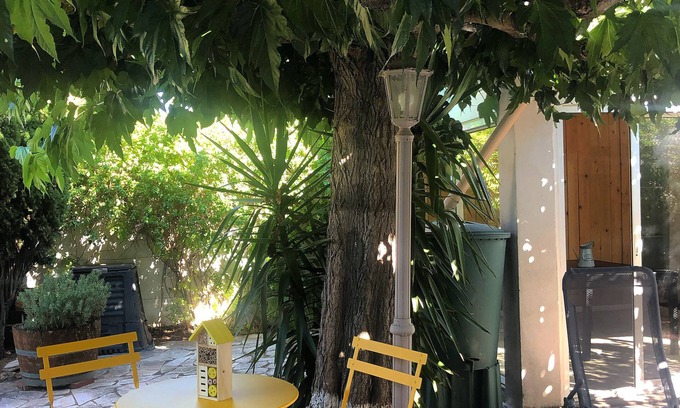 Le Bourg Apartamento | Appartement Nature by Reine DU SUD au Coeur de Narbonne
