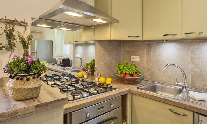 Calvi Apartamento | Appartement neuf "Magnolia", terrasse pergola, jardin privatif - 2 4 pers