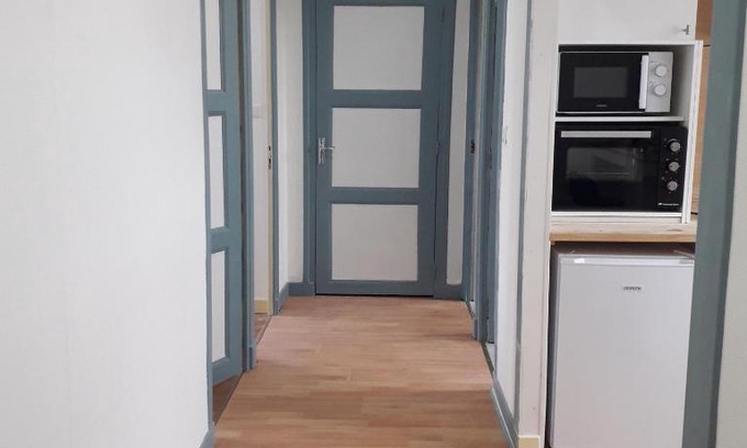 Le Creusot Apartamento | Appartement paisible - cœur de ville