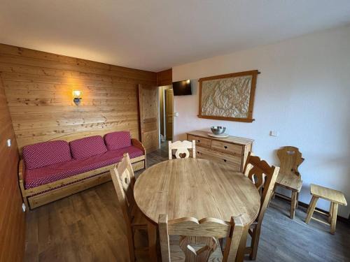 Plagne Centre Apartamento | Appartement pour 6 pers au pied des pistes avec balcon - Plagne Centre - FR-1-351-61