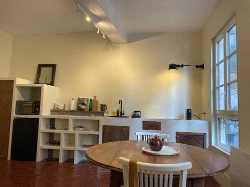 Semur-en-Auxois Apartamento | Appartement pour 2 personnes, gîte La Loba