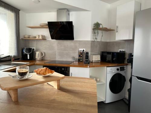 Villiers-le-Bel Apartamento | Appartement proche Paris-Aéroport CDG-Gare-Disney