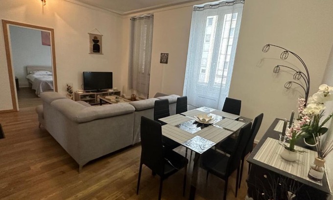 Bourges Apartamento | Appartement proche de la gare