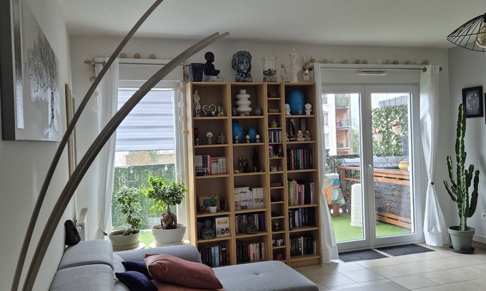 Quartier du Lac Apartamento | Appartement Proche du Tram Pour Aller au Centre Ville de Bordeaux