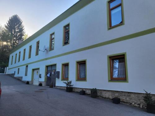 Mauerbach Apartamento | Appartement Purzel