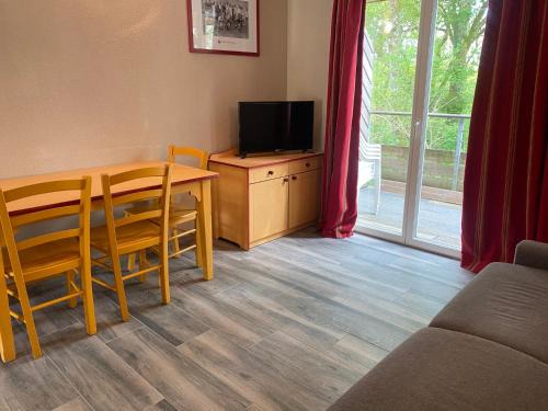 Cassen Complejo | Appartement rénové 1 chambre pour 4 personnes à Cassen