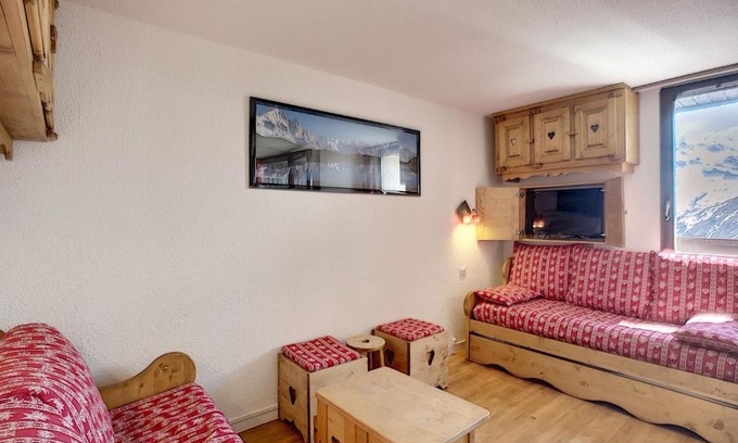 Reberty Apartamento | Appartement rénové 2 pièces, 6 pers, balcon sud, ski aux pieds - Les Menuires - FR-1-178-59