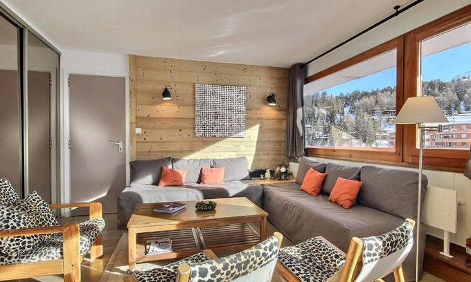 Plagne Centre Apartamento | Appartement rénové avec grand balcon et casiers à skis, proche commerces et pistes - FR-1-455-75