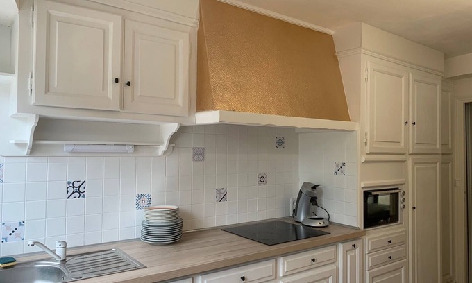 La Bourboule Apartamento | Appartement RDC 9 Personnes Wifi Proche Centre