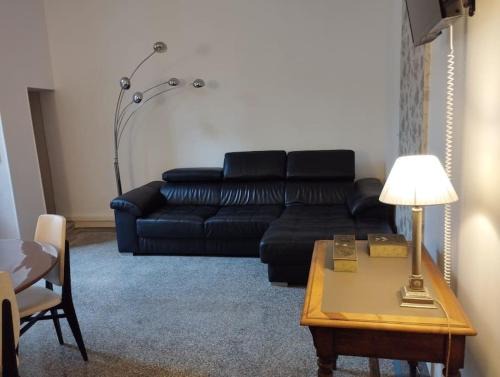 Nerac Apartamento | Appartement RDC et cour privée.