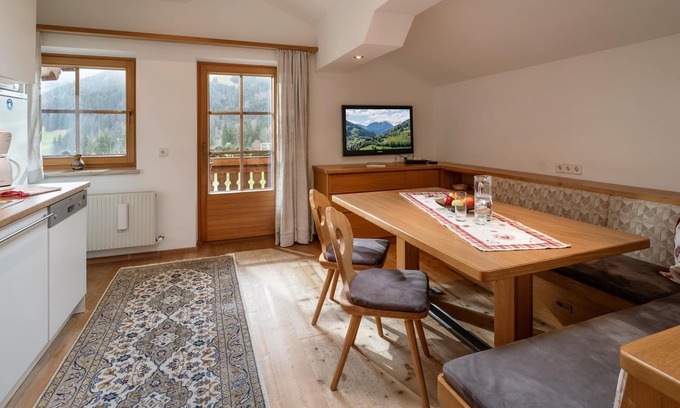 Auffach Apartamento | Appartement " Sonnenröslein " - Haus Rosenheim